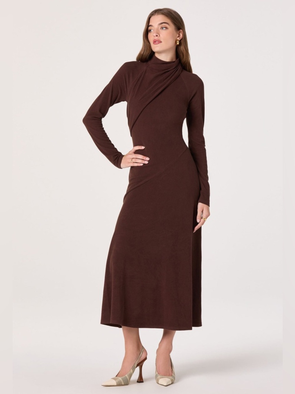 ASTR The Label Asymmetric Draped Mock Neck Midi Dress Size Medium Brown New